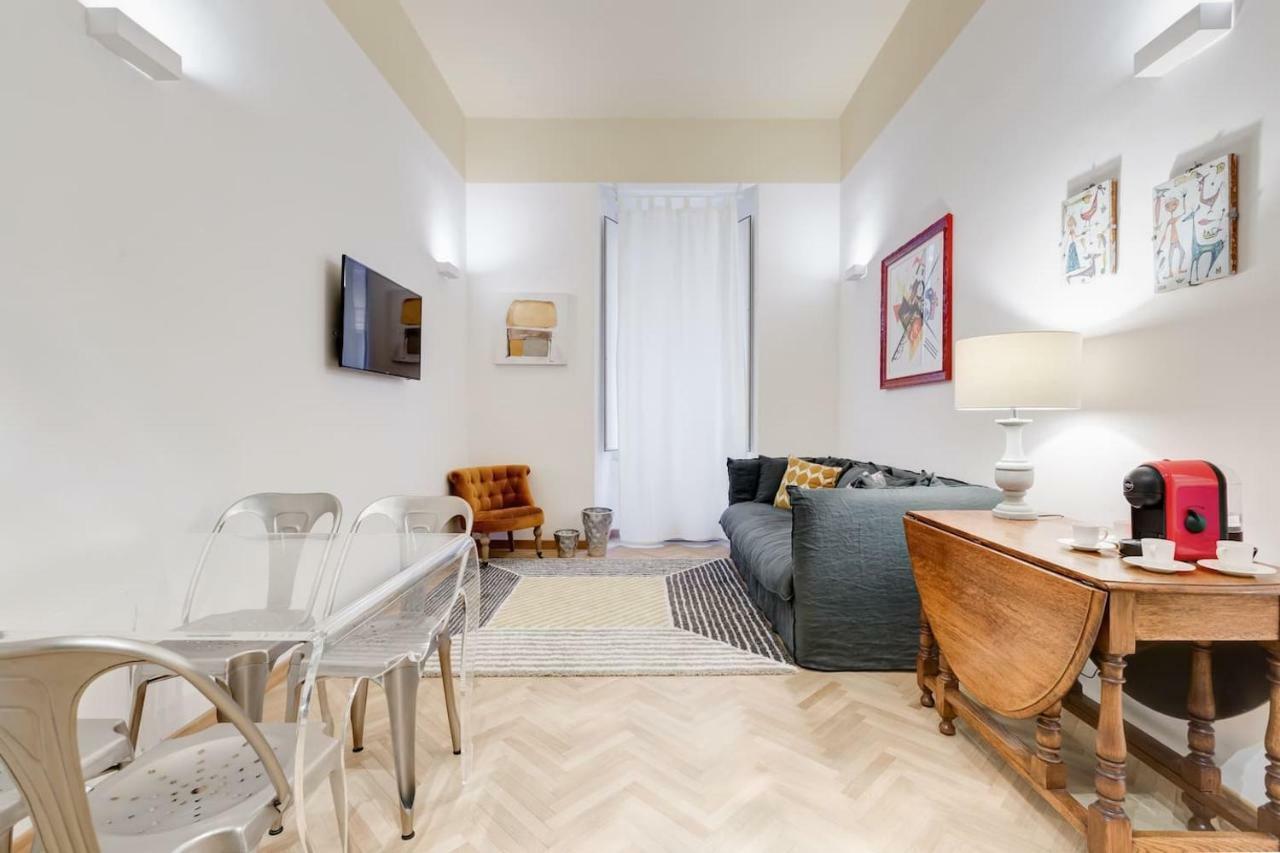 Appartement Valadier 36 *